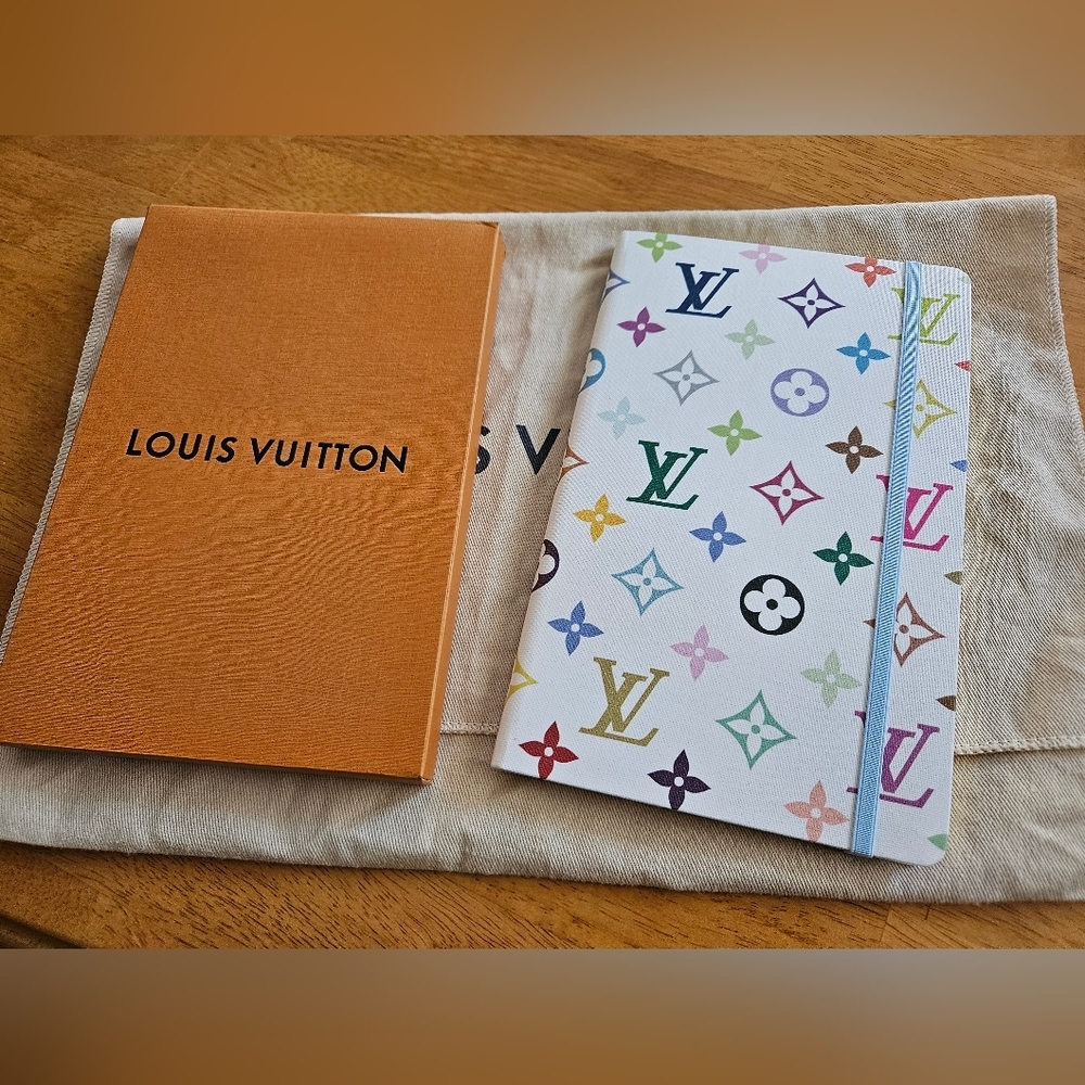 Louis vuitton 2025 Murikami Jane Notebook